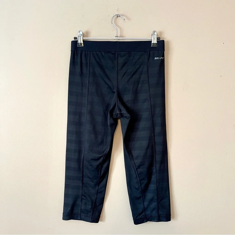 Nike preloved pro